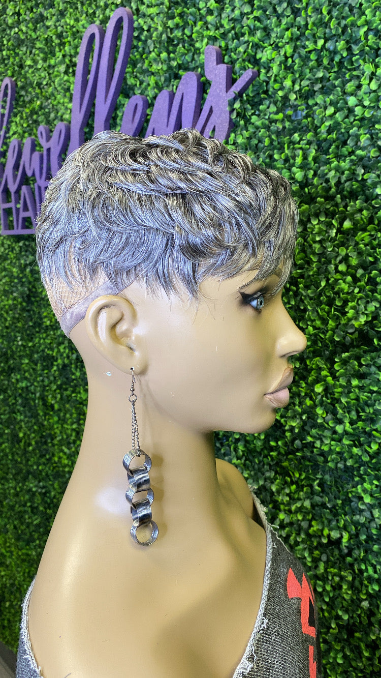 SILVER FOXX